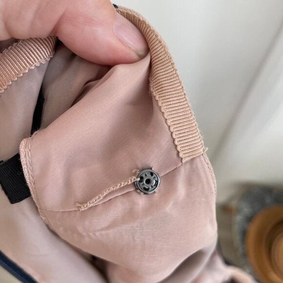 Beautiful Lightweight JCrew dress - Picture 5 of 5